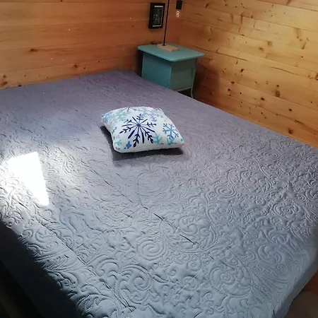 Lejlighed Sleeps 4 With View Fužine