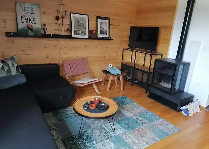 Sleeps 4 With View Lejlighed Fužine