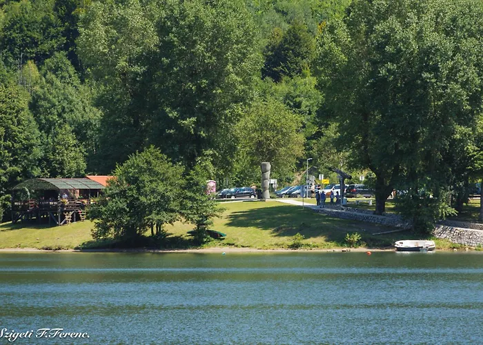 Sleeps 4 With View * Fužine